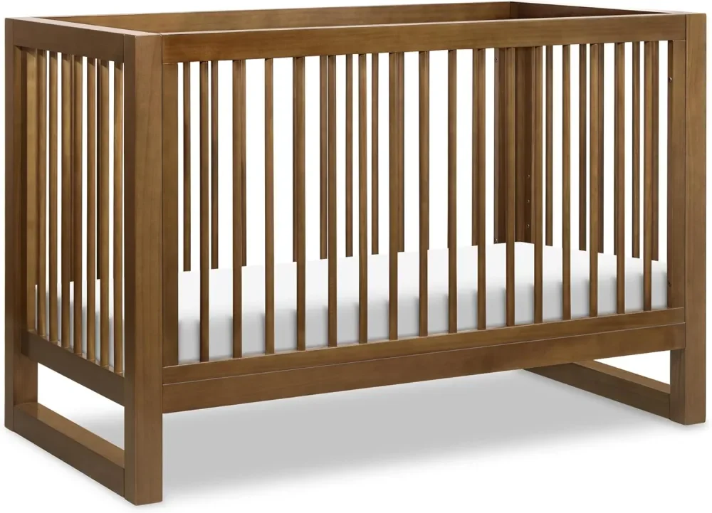 NAMESAKE Nantucket – Cuna convertible 3 en 1 con kit de cama infantil (Color Miel, madera maciza, certificado Greenguard Gold)